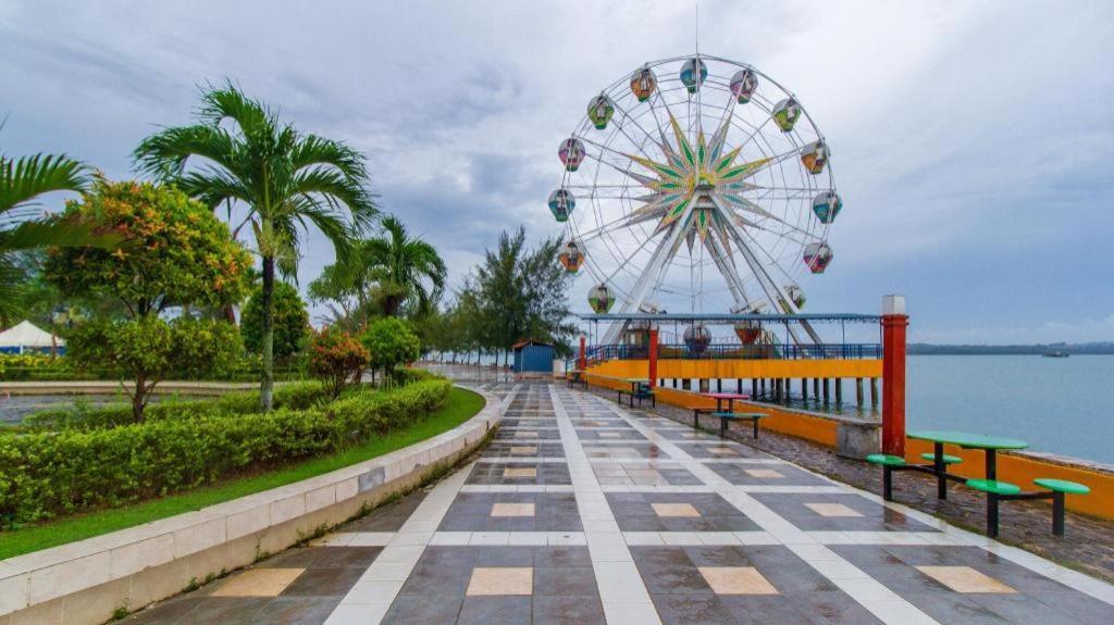 Oyo 92402 View Batam